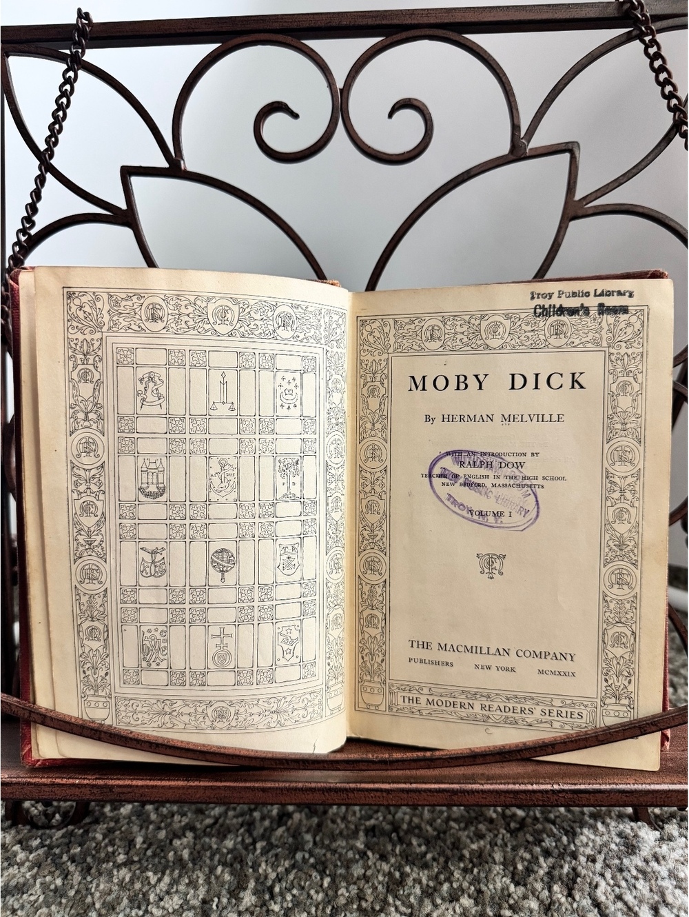 Vintage 1929 Hardcover Moby Dick by Herman Melville - Classic Literary Treasure